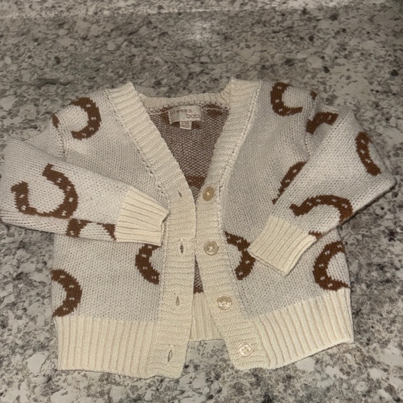 Adorable baby outfits set- horse shoe Cardigan and Bell bottom pants- 12 m - Picture 3 of 9